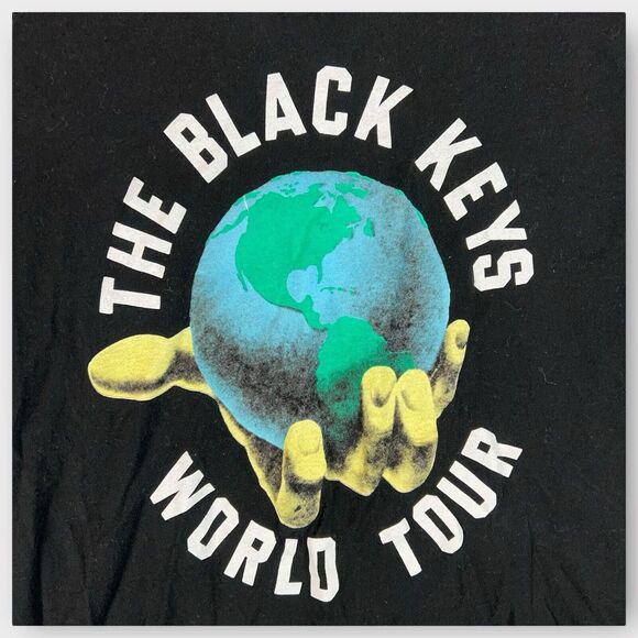 The Black Keys Let’s Rock World Tour Shirt Large 2019 Band Tee Size Large - Picture 2 of 6